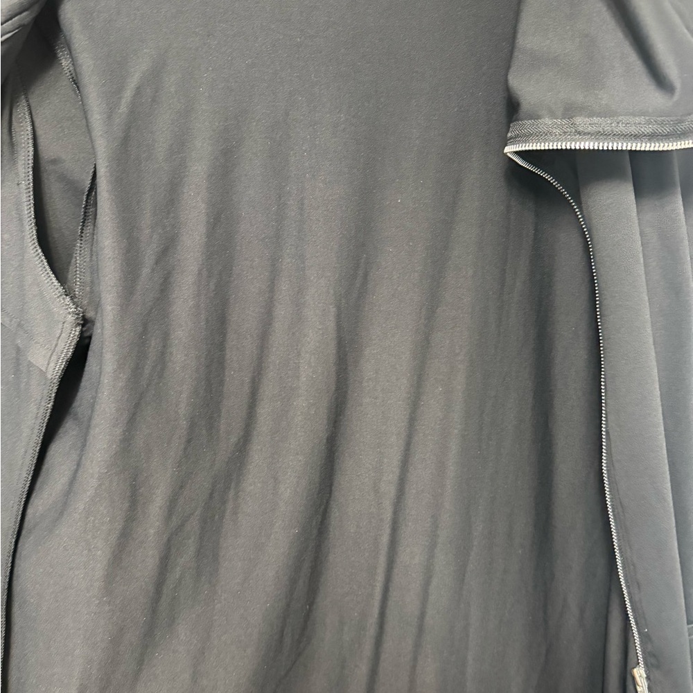 Size 14 or 16 women’s black extra long sleeve sweater Black zipup collar jacket - Picture 8 of 10